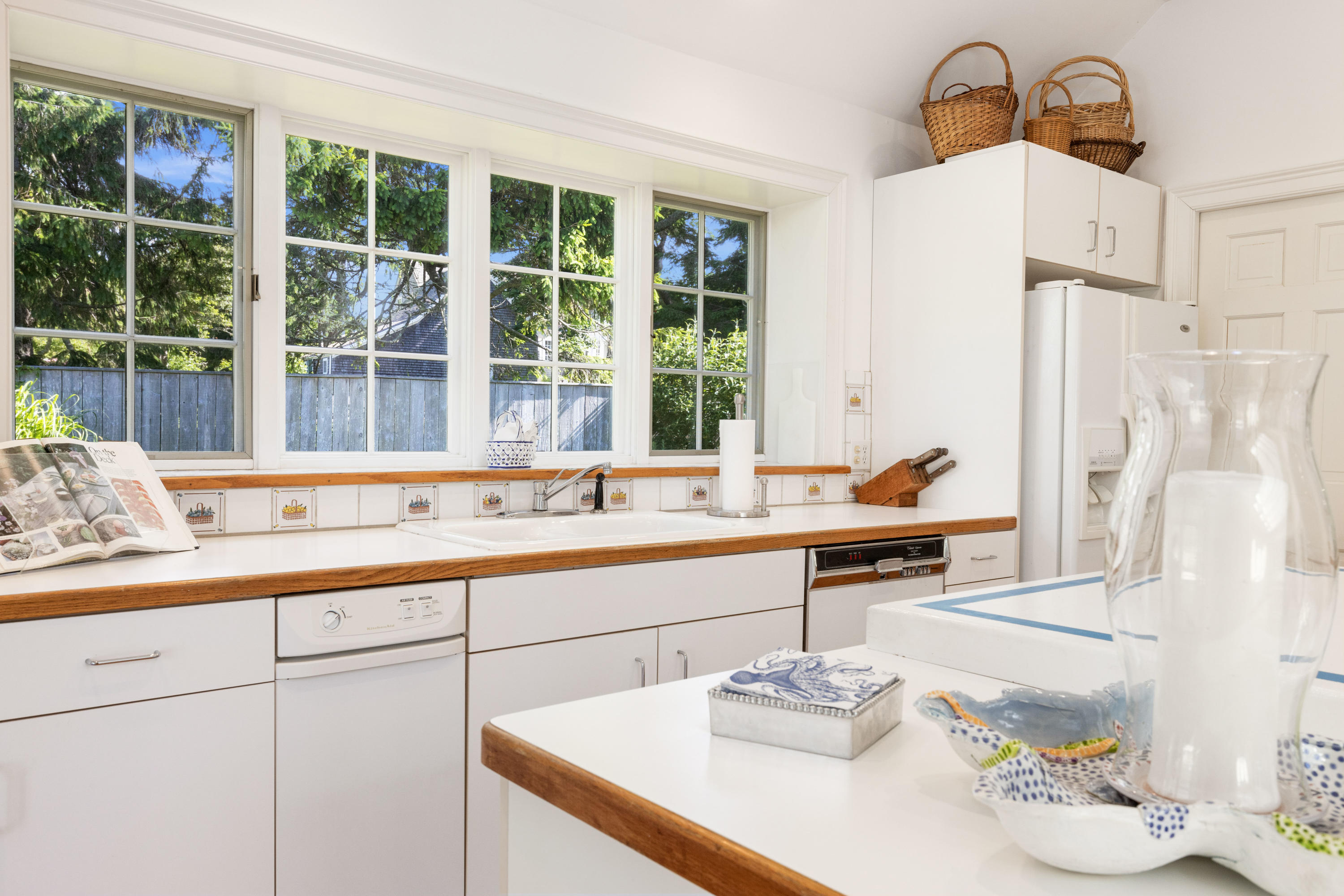 93 Scatteree Road North Chatham, MA 02650 - Photo 16 of 95 93sca-17