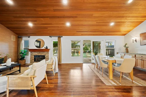 $2,399,999 | 1062 Monterey Vista Way, Encinitas, CA 92024