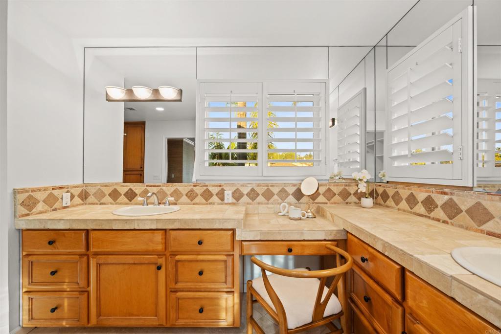 1062 Monterey Vista Way Encinitas, CA 92024 - Photo 55 of 70