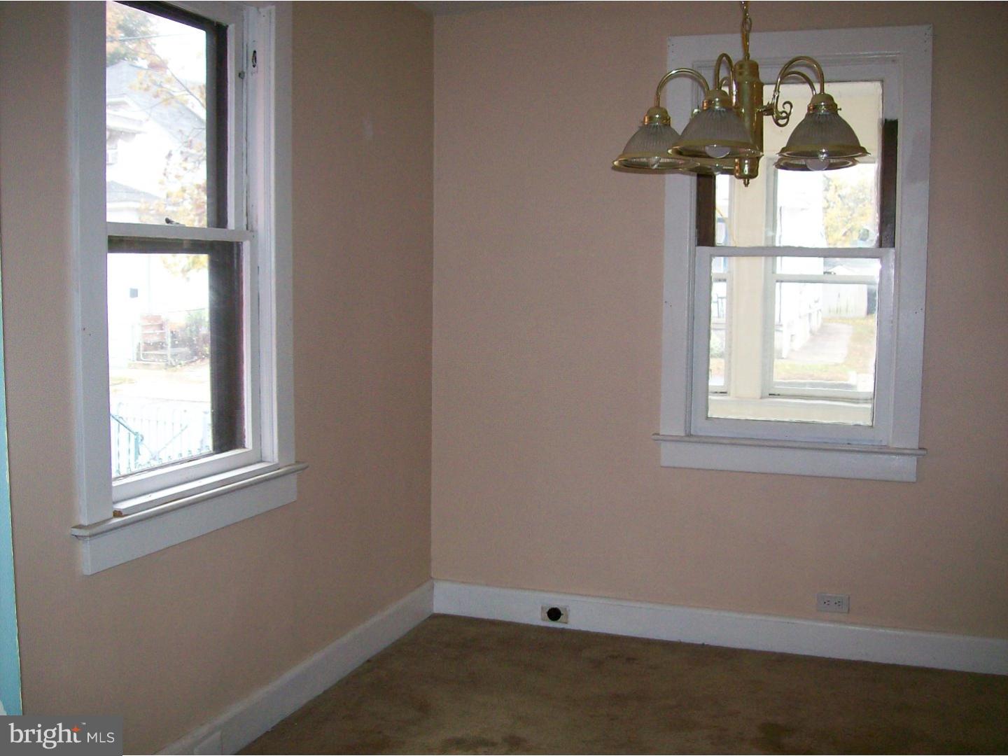 115 Jefferson Street Riverside, NJ 08075 - Photo 6 of 17 Dining Room