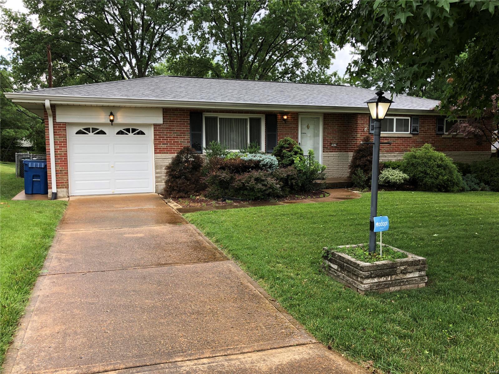 9839 Ridgely Lane St. Louis, MO 63123 - Photo 24 of 27 Gallery Image 24