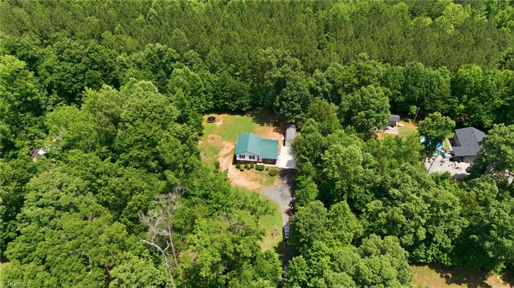 313 Beckner Road Lexington, NC 27292 - Photo 3 of 44
