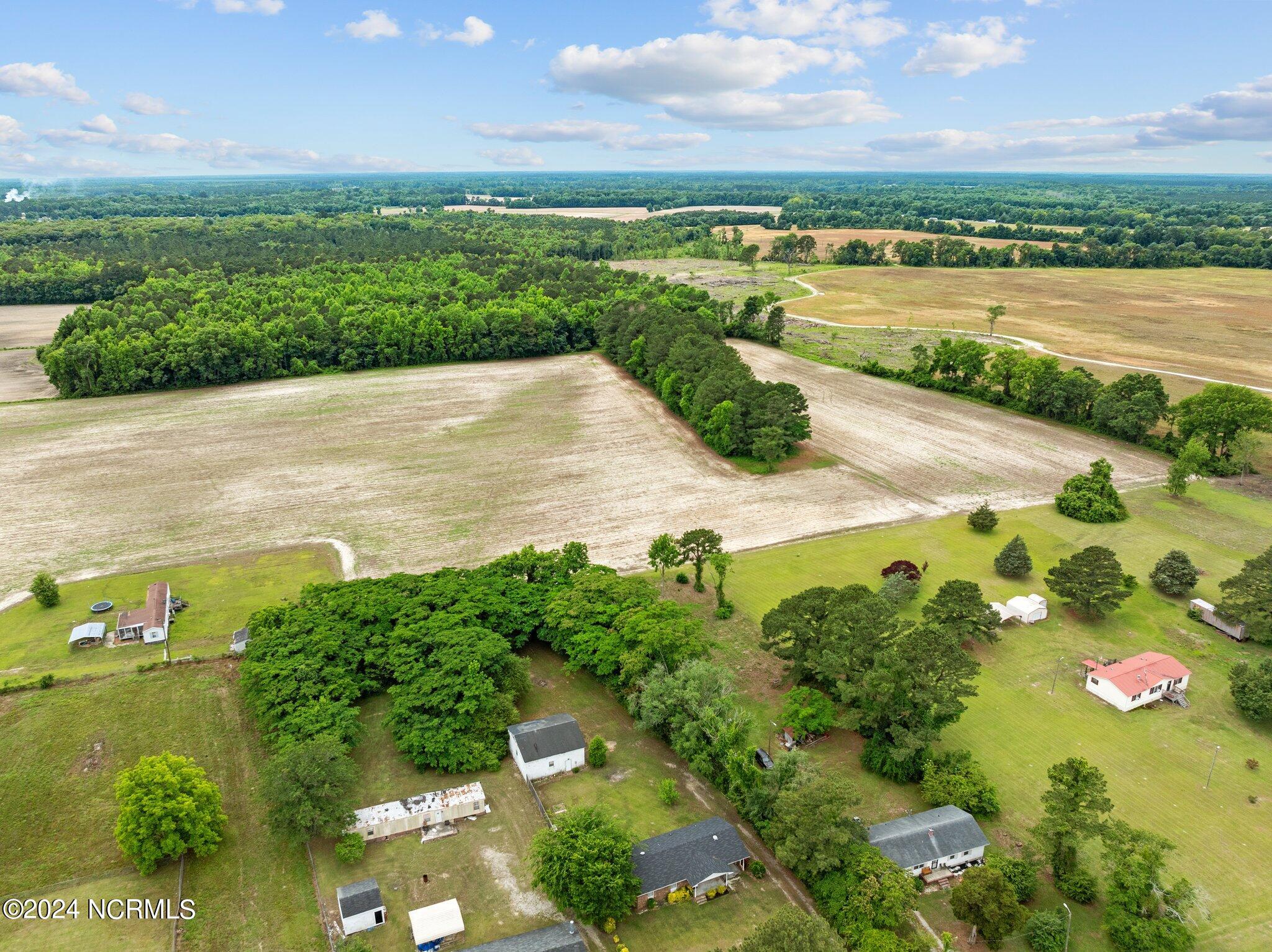 1435 Biddle Road Dover, NC 28526 - Photo 33 of 38 91F12B03-BB7B-429F-BCE4-63881E39AA67