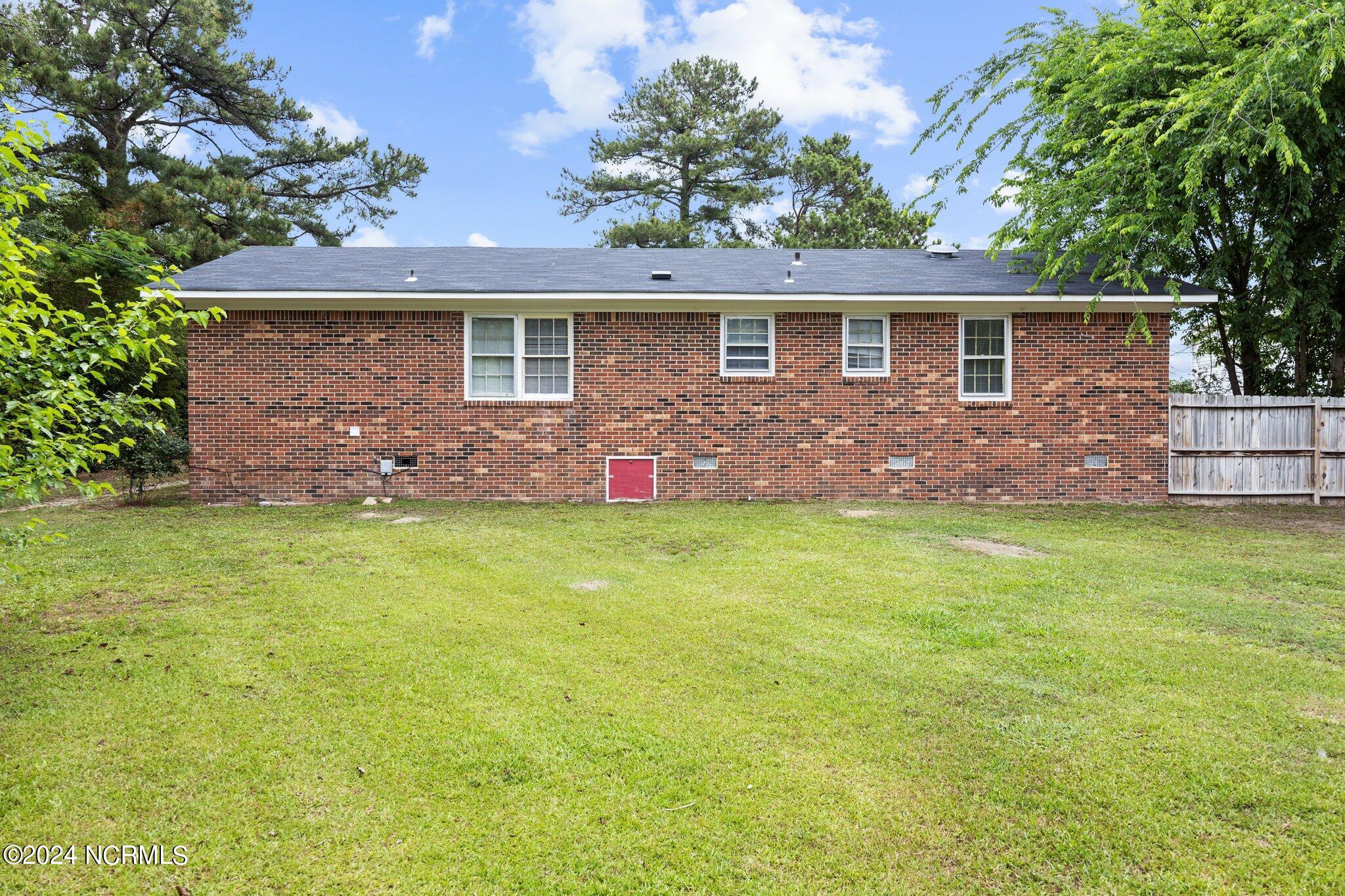 1435 Biddle Road Dover, NC 28526 - Photo 7 of 38 4CF0BEB6-4585-4413-94DB-B5F6C4643AD5