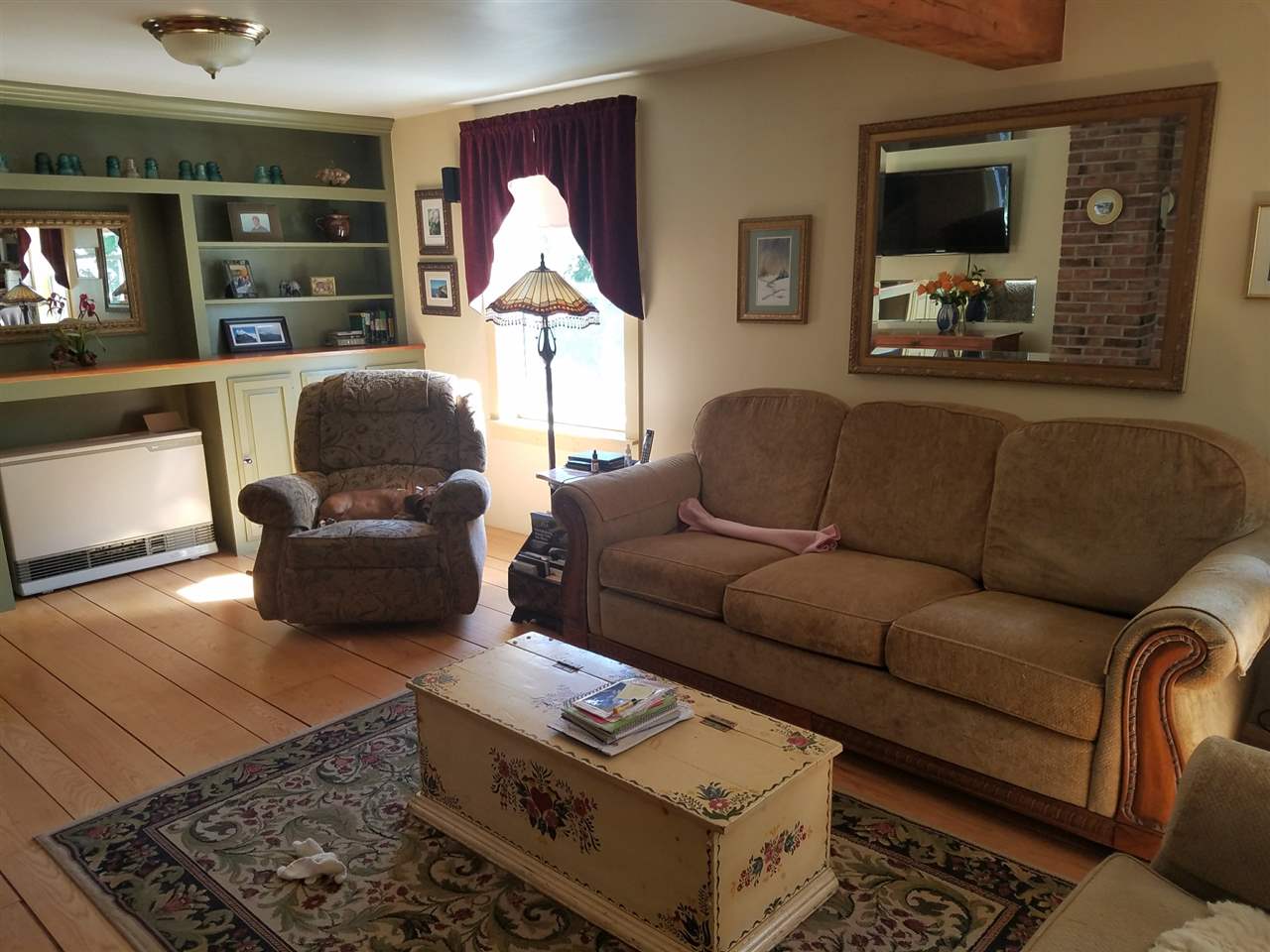 196 Worster Road Eliot, ME 03903 - Photo 3 of 27 Gallery Image 3