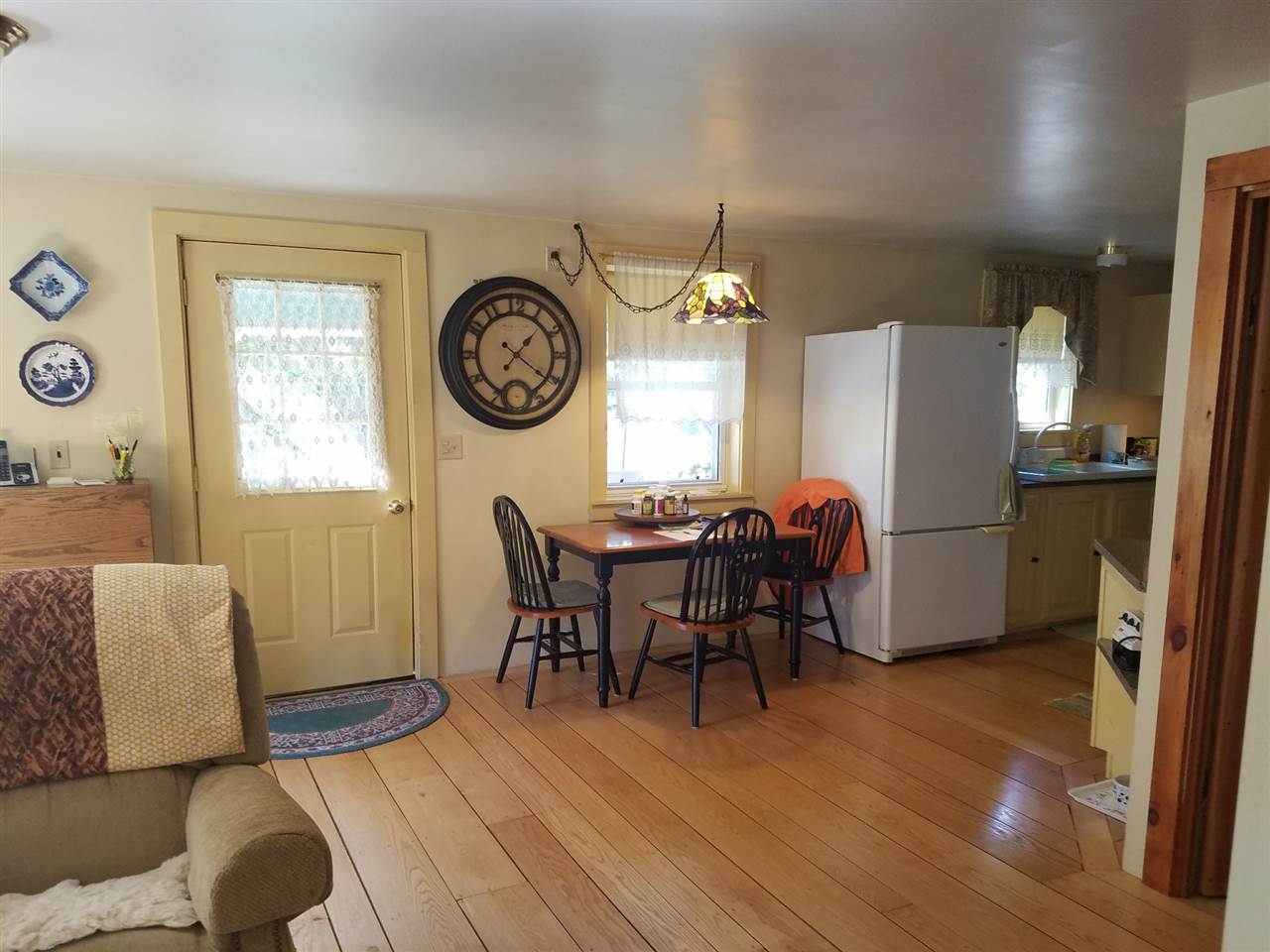 196 Worster Road Eliot, ME 03903 - Photo 5 of 27 Gallery Image 5