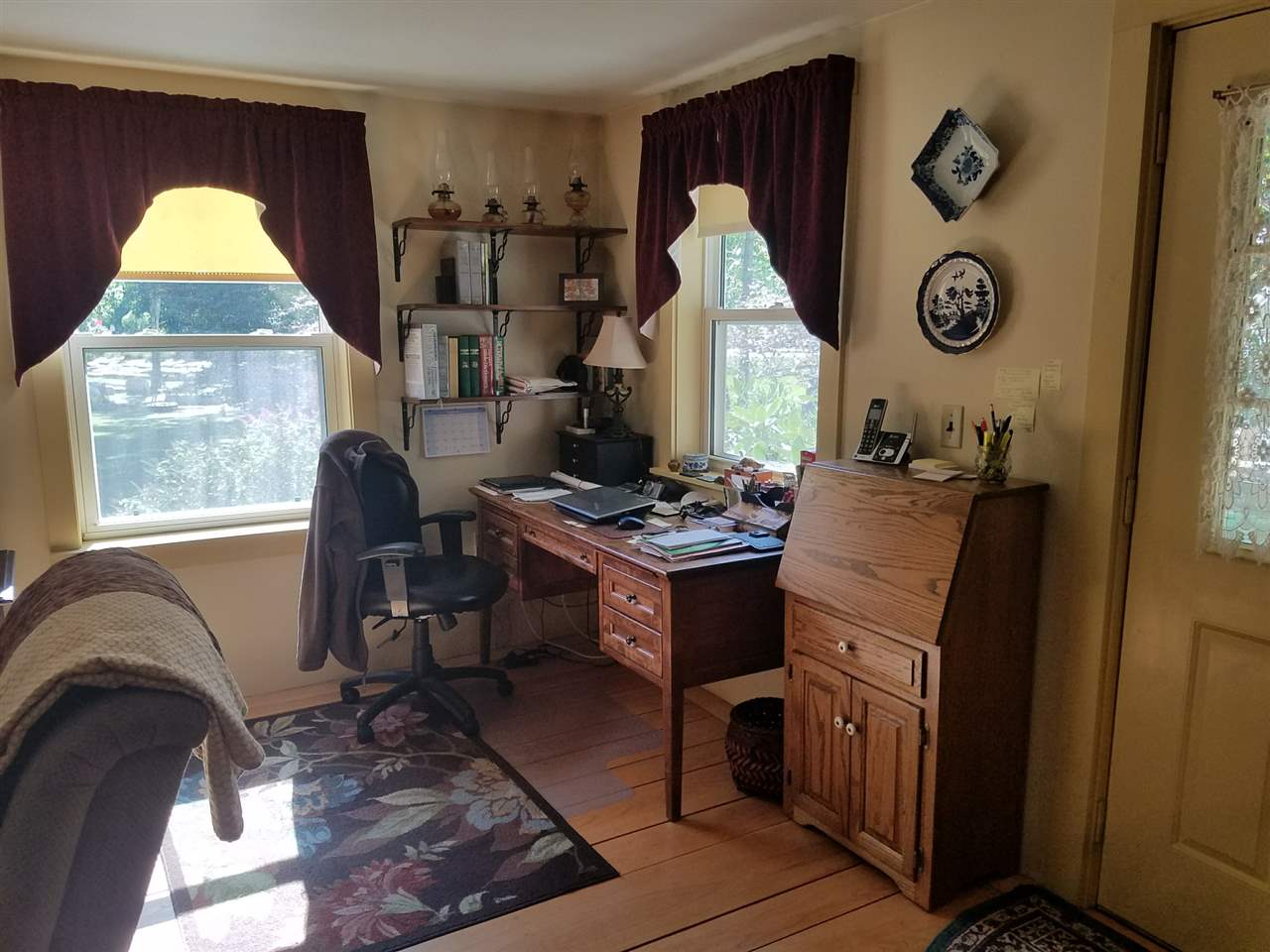 196 Worster Road Eliot, ME 03903 - Photo 8 of 27 Gallery Image 8
