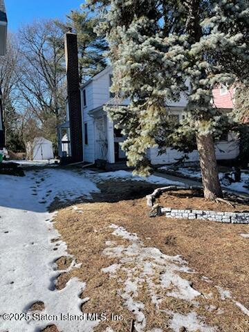 396 Manor Road Staten Island, NY 10314 - Photo 4 of 15 IMG_1136 (2)