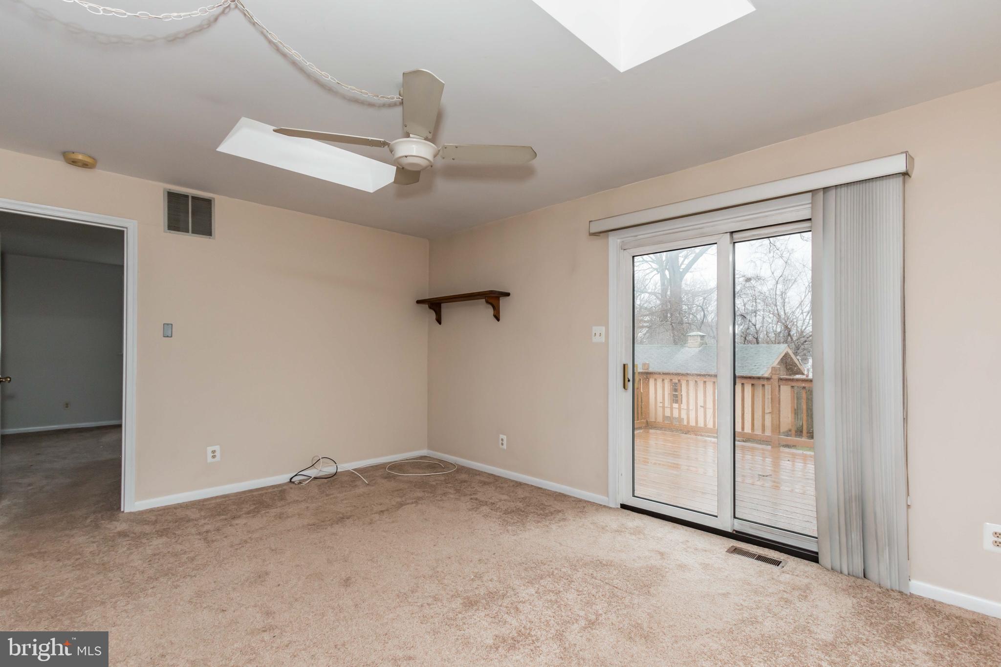 10504 Inwood Avenue Silver Spring, MD 20902 - Photo 14 of 30 Gallery Image 14