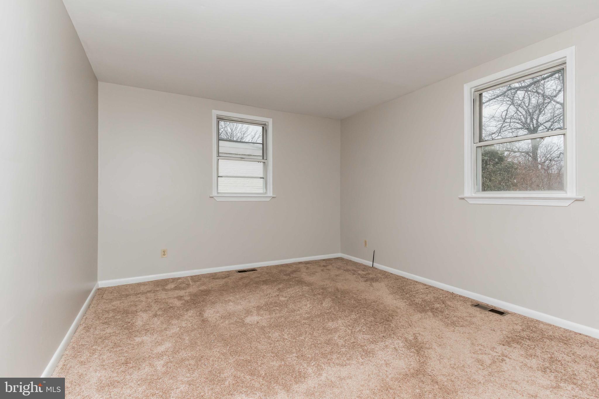 10504 Inwood Avenue Silver Spring, MD 20902 - Photo 17 of 30 Gallery Image 17