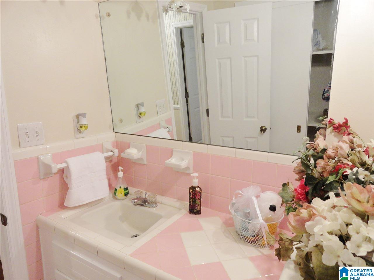 1017 Treehaven Drive Adamsville, AL 35005 - Photo 27 of 38