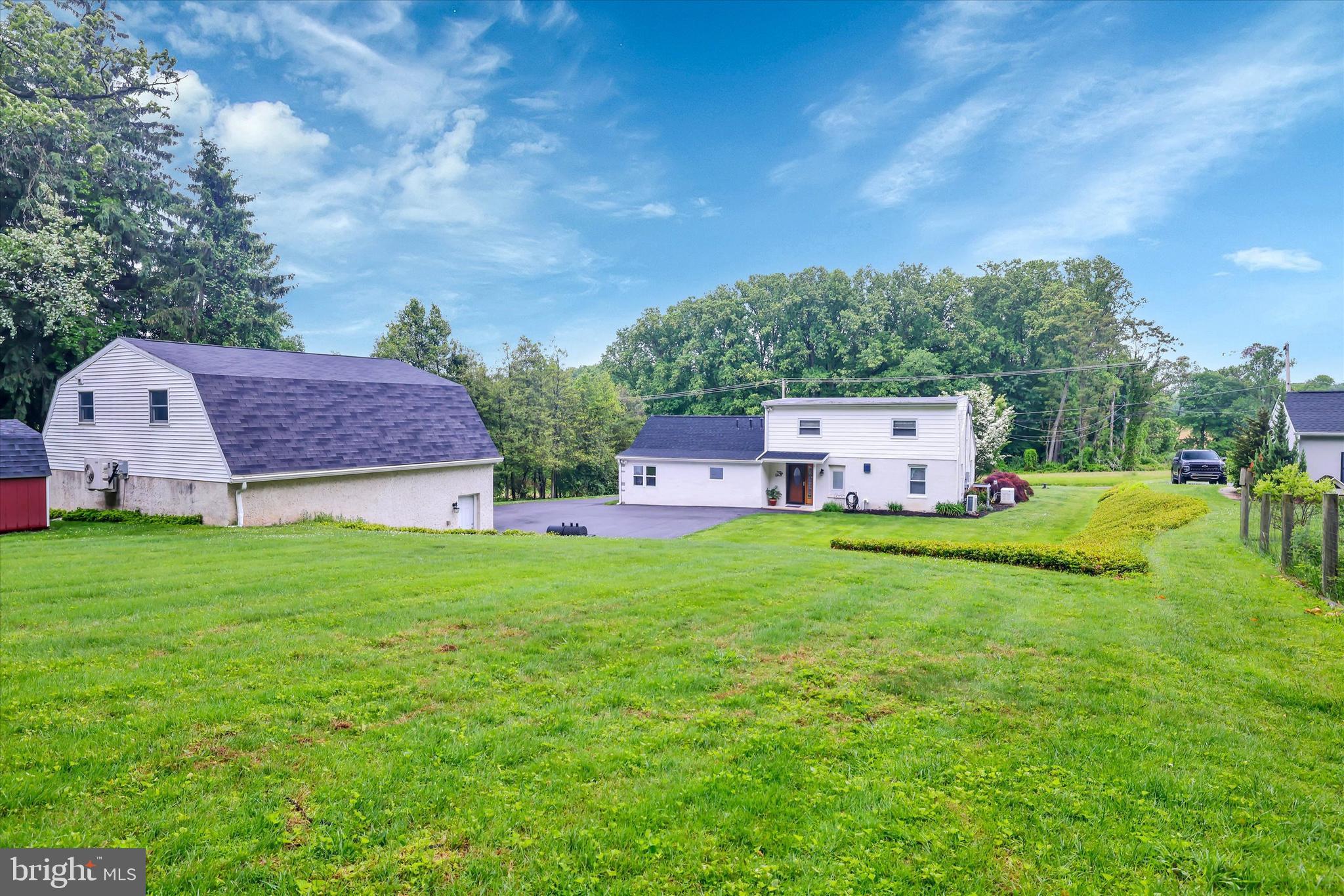 1014 North Bailey Road Coatesville, PA 19320 - Photo 4 of 33