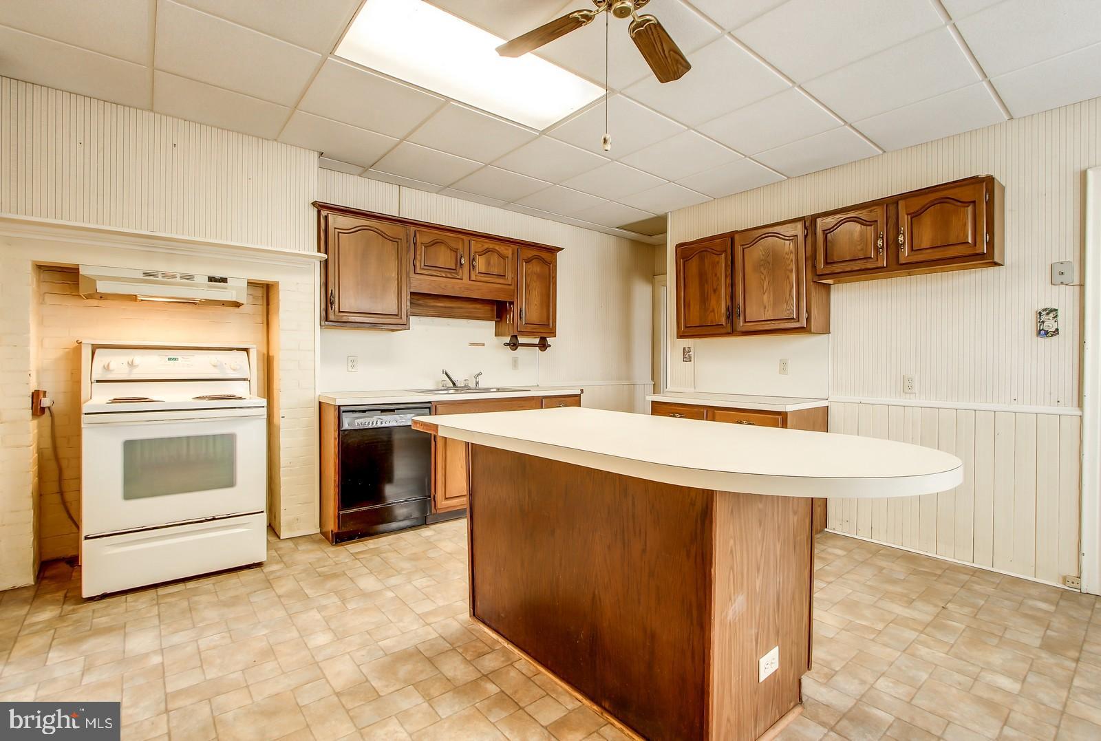 270 3rd Street Hanover, PA 17331 - Photo 8 of 17 Gallery Image 8