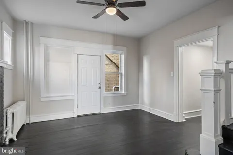 $270,000 | 2003 Edgmont Avenue, Chester, PA 19013