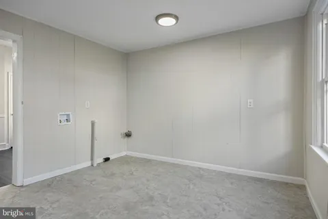 $270,000 | 2003 Edgmont Avenue, Chester, PA 19013