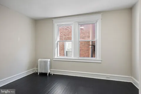 $270,000 | 2003 Edgmont Avenue, Chester, PA 19013