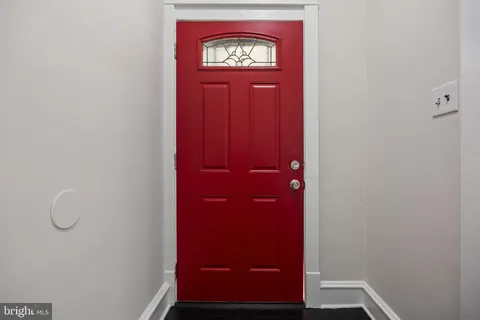 $270,000 | 2003 Edgmont Avenue, Chester, PA 19013