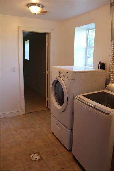 346 Reese Road Washington, PA 15301 - Photo 21 of 25 Laundry