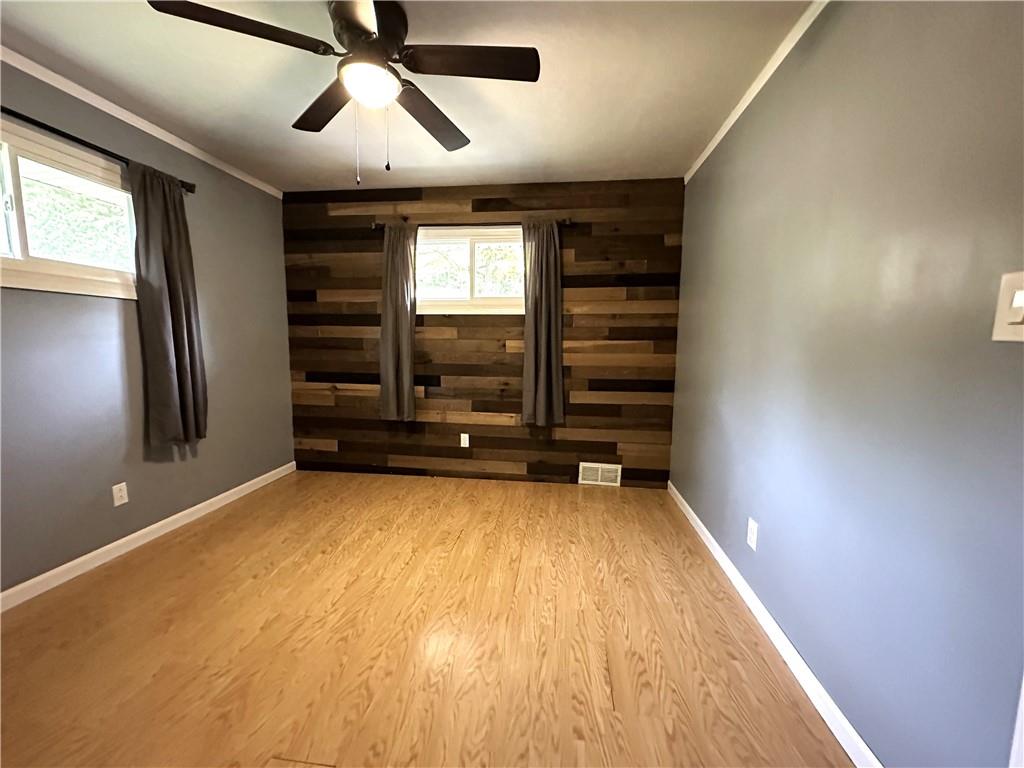 916 Atlasburg Road Burgettstown, PA 15021 - Photo 19 of 28
