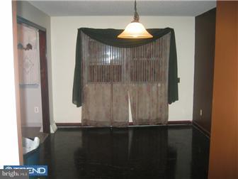 3551 Teton Road Philadelphia, PA 19154 - Photo 5 of 11 Dining Room
