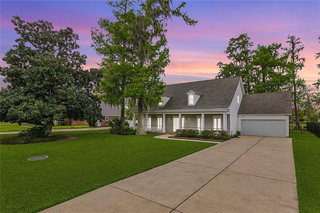 2311 Ormond Boulevard Destrehan, LA 70047 - Photo 2 of 31