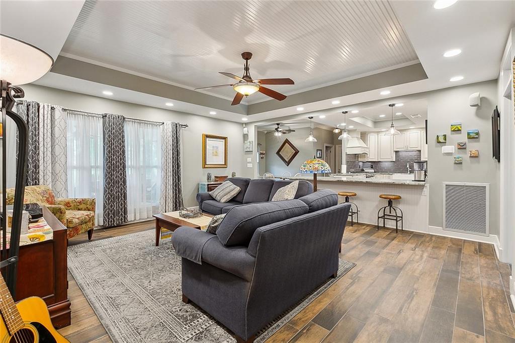 2311 Ormond Boulevard Destrehan, LA 70047 - Photo 6 of 31