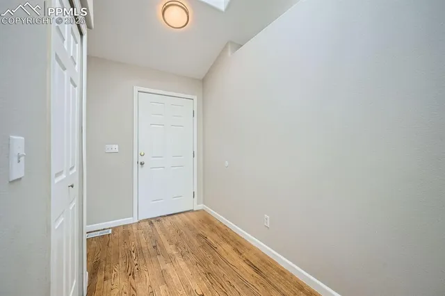 a view of empty room