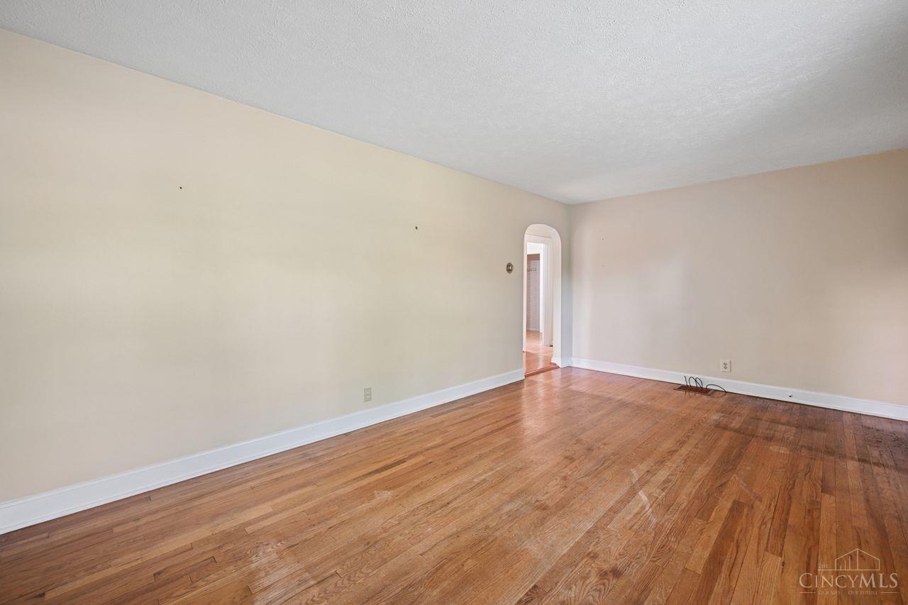5100 Winton Road Fairfield, OH 45014 - Photo 4 of 38