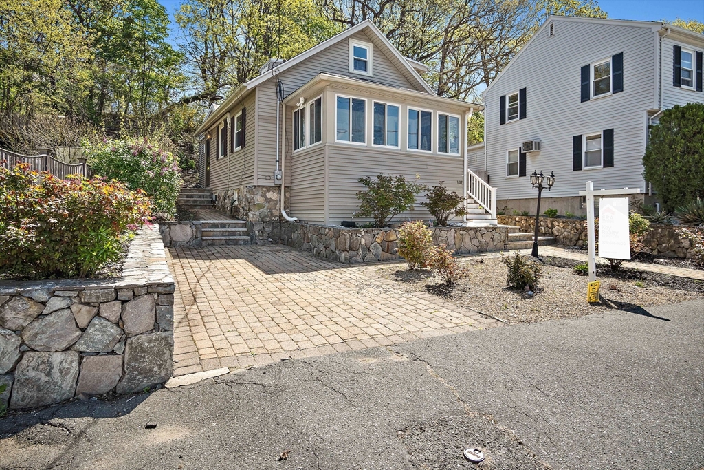 137 Fern Road Medford, MA 02155 - Photo 3 of 31 Gallery Image 3