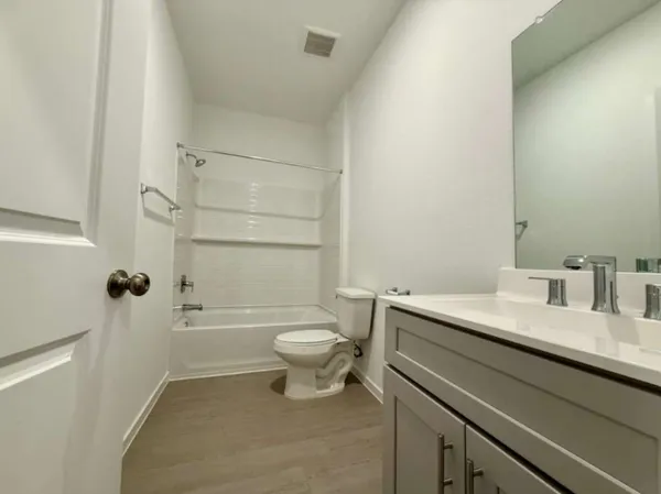 $2,350 | 15349 Dapple Blf Lane, Conroe, TX 77302