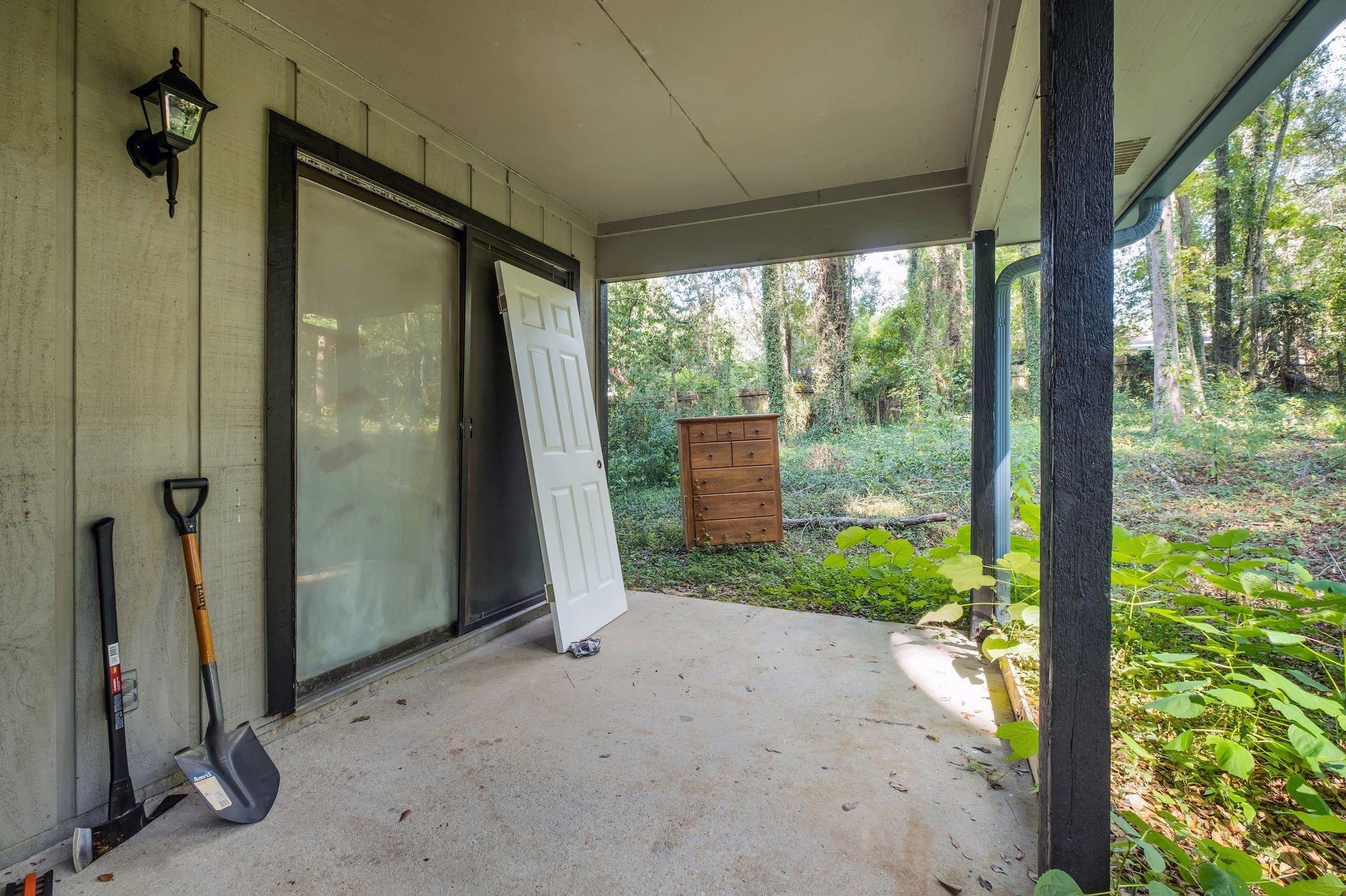 1815 Meriadoc Road Tallahassee, FL 32303 - Photo 2 of 26
