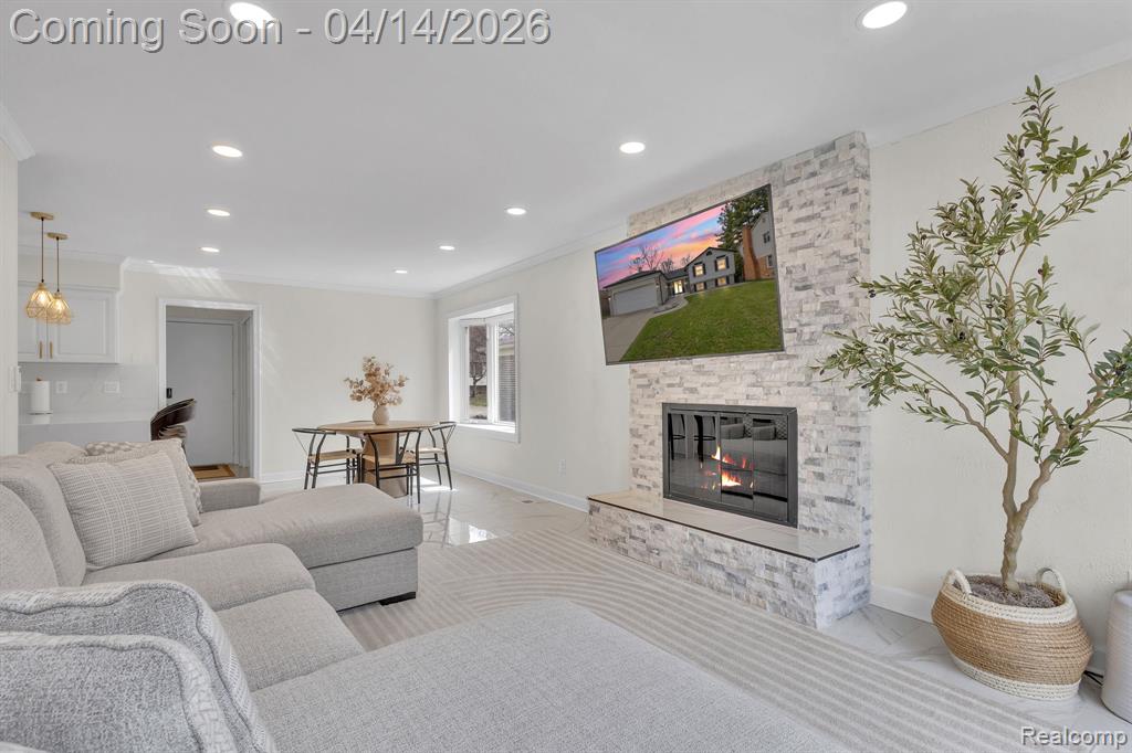 14549 Riverside Street Livonia, MI 48154 - Photo 43 of 48