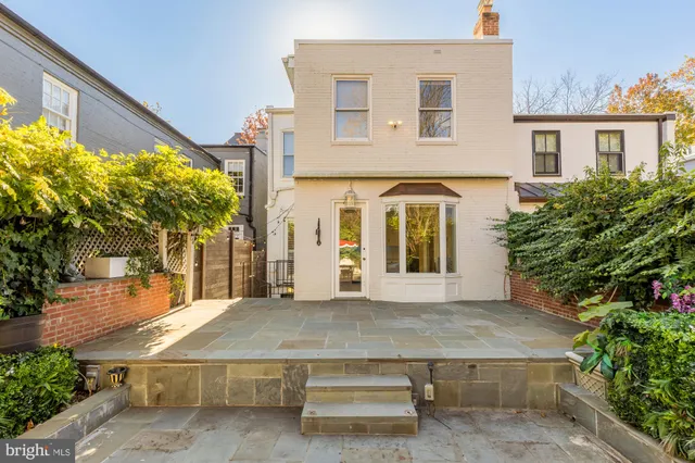 $3,250,000 | 3249 P Street Northwest, Washington, DC 20007