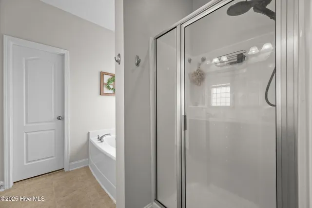 $324,900 | 228 Maidstone Drive, Richlands, NC 28574