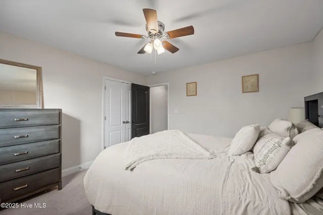 $324,900 | 228 Maidstone Drive, Richlands, NC 28574