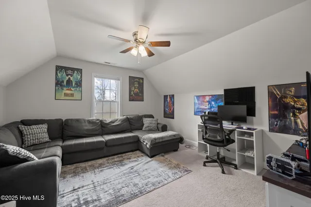 $324,900 | 228 Maidstone Drive, Richlands, NC 28574