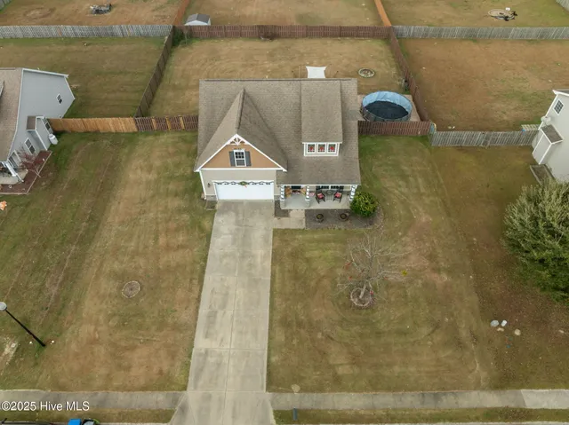 $324,900 | 228 Maidstone Drive, Richlands, NC 28574