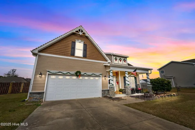 $324,900 | 228 Maidstone Drive, Richlands, NC 28574