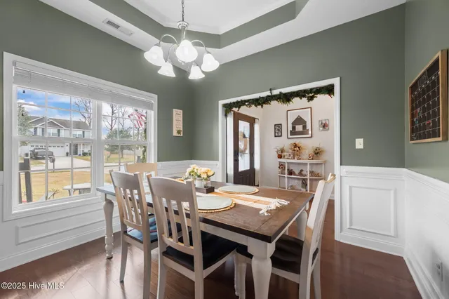 $324,900 | 228 Maidstone Drive, Richlands, NC 28574