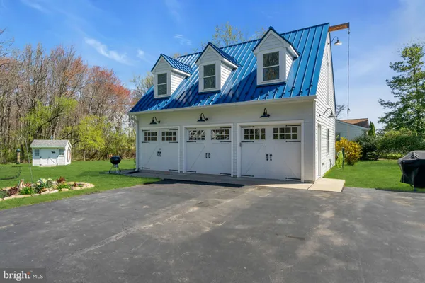 $695,000 | 936 Big Oak Road, Yardley, PA 19067