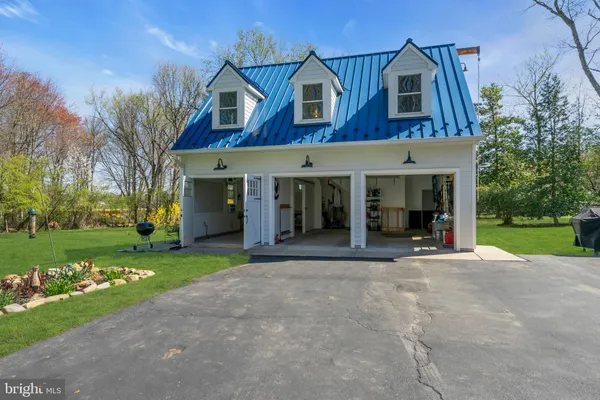 $695,000 | 936 Big Oak Road, Yardley, PA 19067