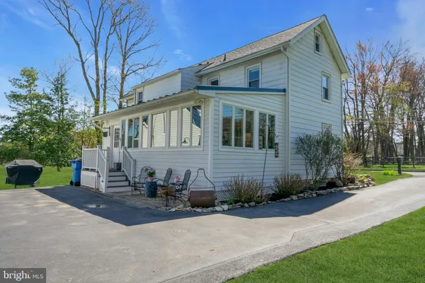 $695,000 | 936 Big Oak Road, Yardley, PA 19067