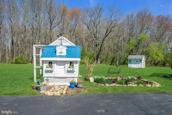 $695,000 | 936 Big Oak Road, Yardley, PA 19067