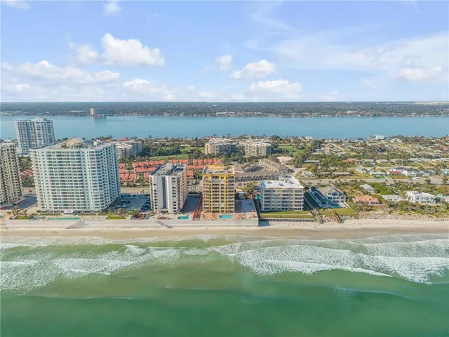 $960,000 | 2901 South Atlantic Avenue, Unit PH201, Daytona Beach Shores, FL 32118