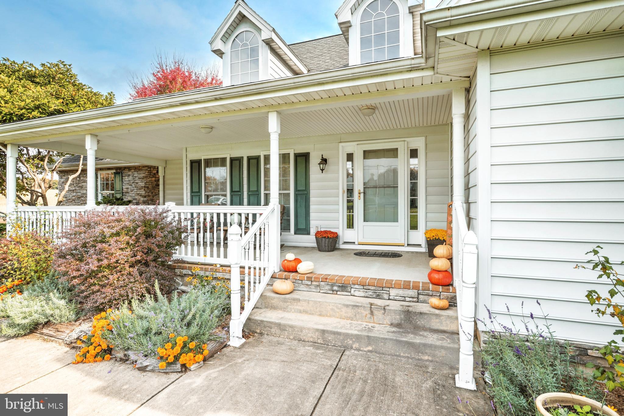 14085 Ridge Road Stewartstown, PA 17363 - Photo 3 of 52