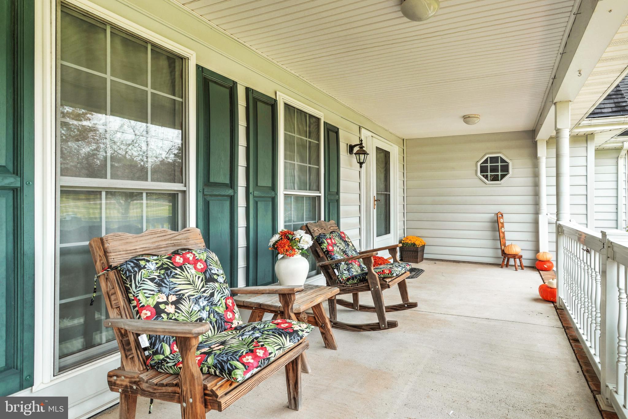 14085 Ridge Road Stewartstown, PA 17363 - Photo 4 of 52