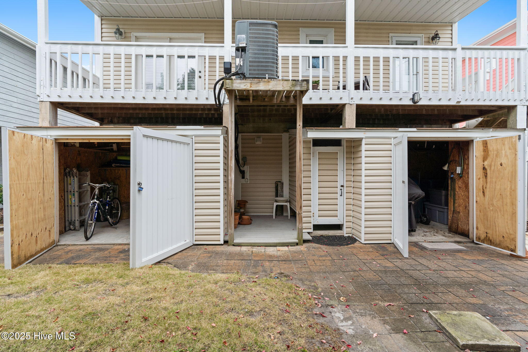 422 36th Street Sunset Beach, NC 28468 - Photo 37 of 62 25-web-or-mls-CAMMediaLLC.com 422-29