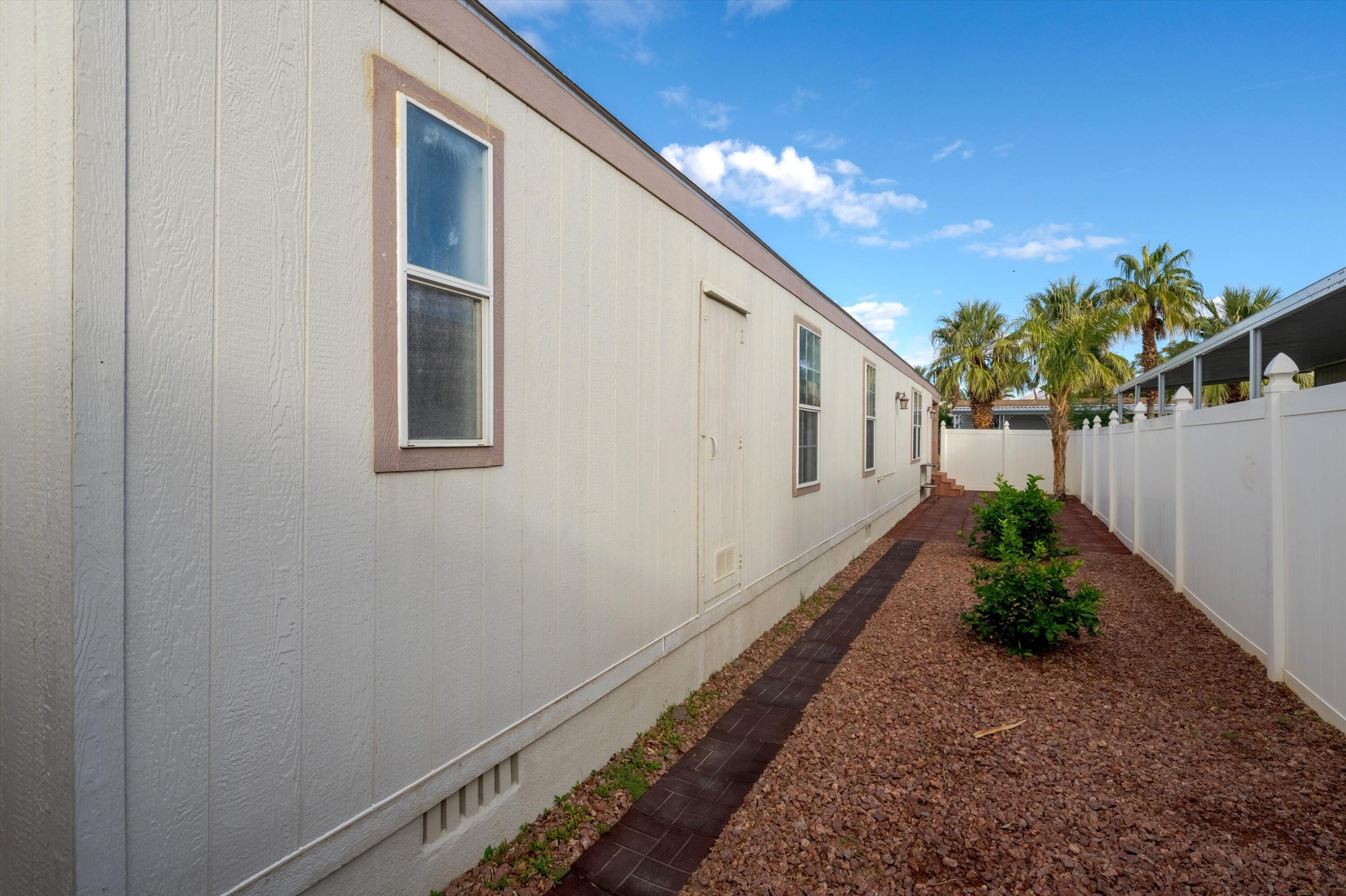 17555 Corkill Road, Unit 8 Desert Hot Springs, CA 92241 - Photo 25 of 26 05-Photo-8