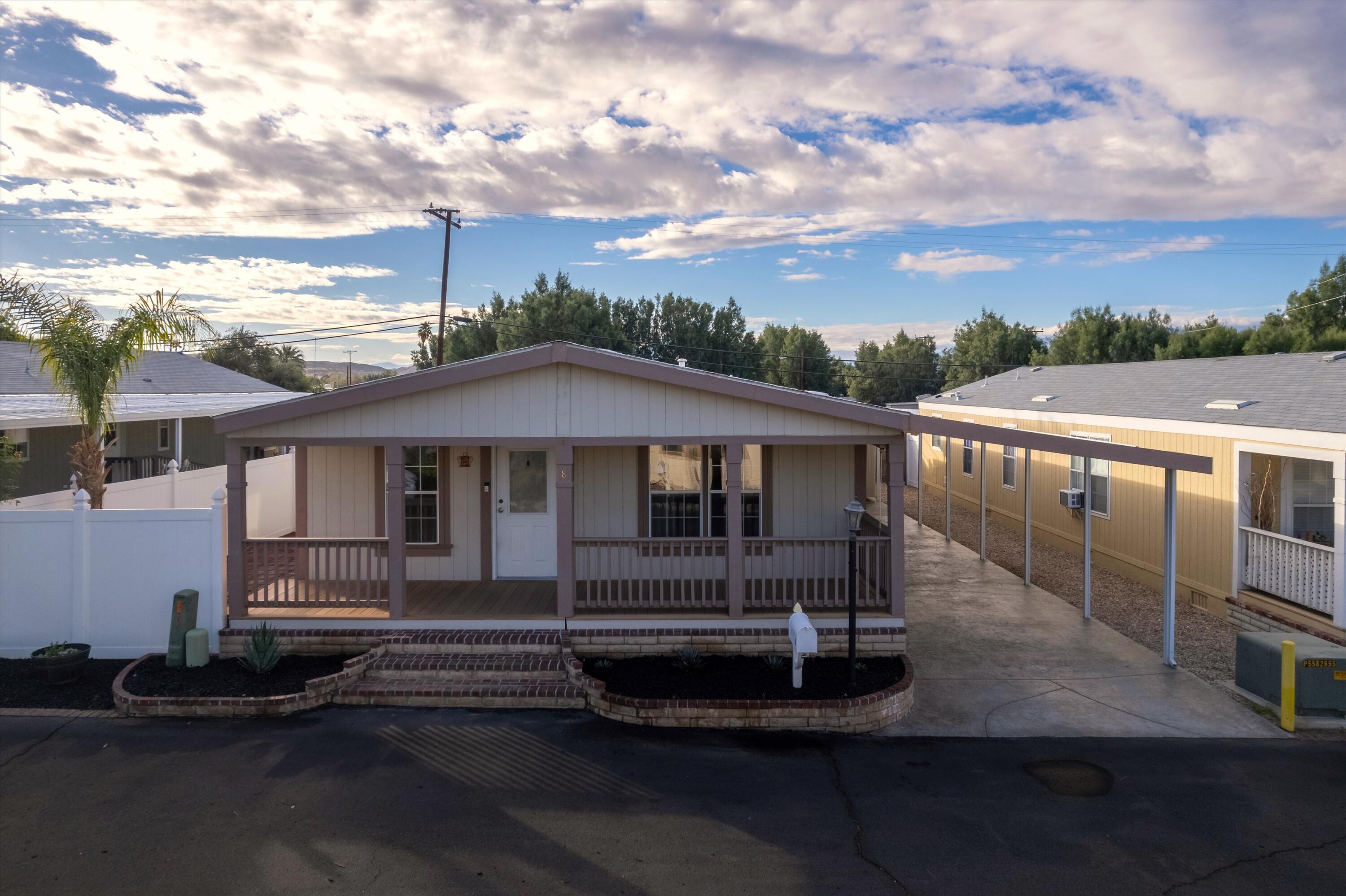 17555 Corkill Road, Unit 8 Desert Hot Springs, CA 92241 - Photo 3 of 26 02-Photo-2