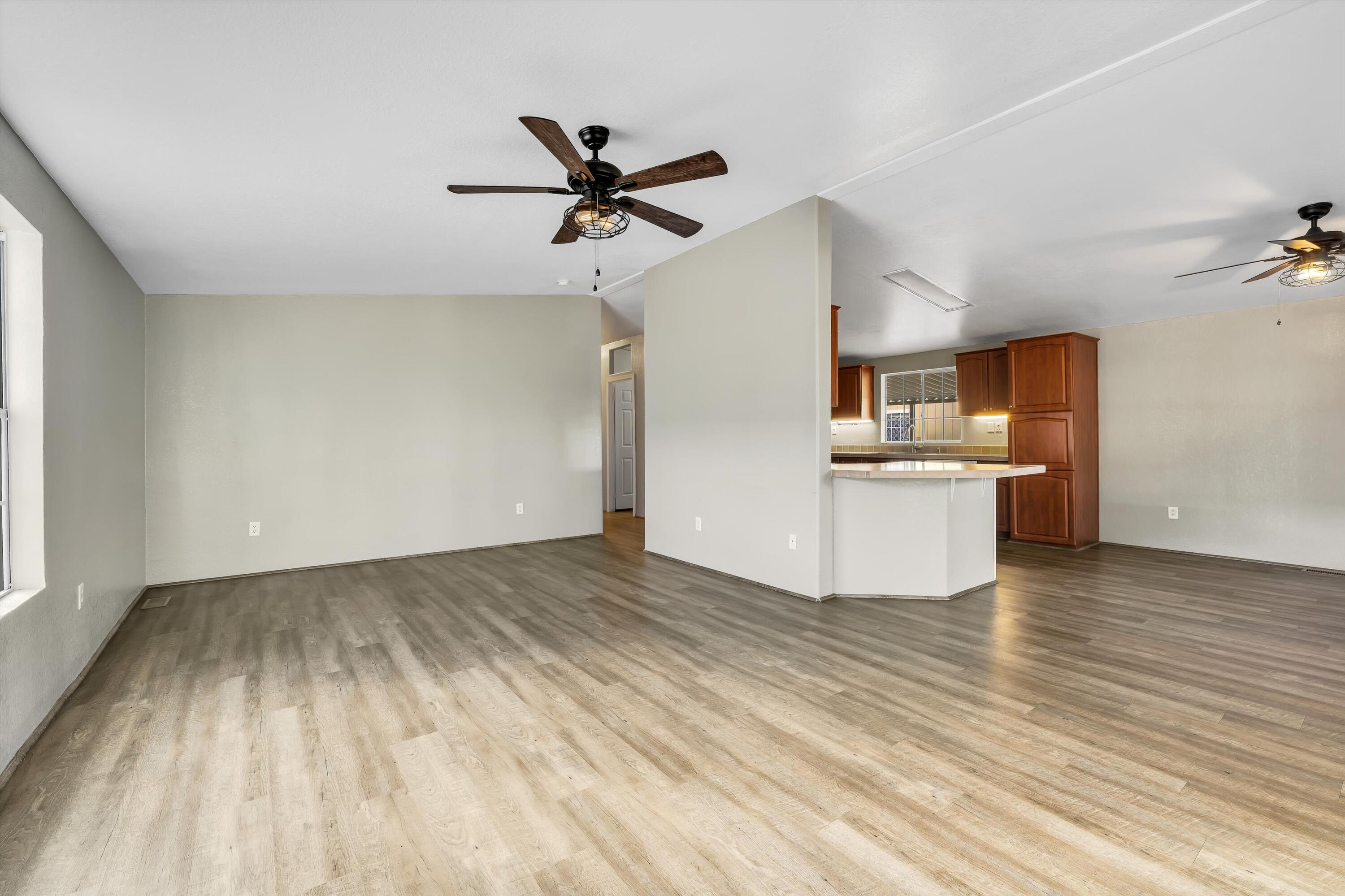 17555 Corkill Road, Unit 8 Desert Hot Springs, CA 92241 - Photo 7 of 26 09-Photo-12